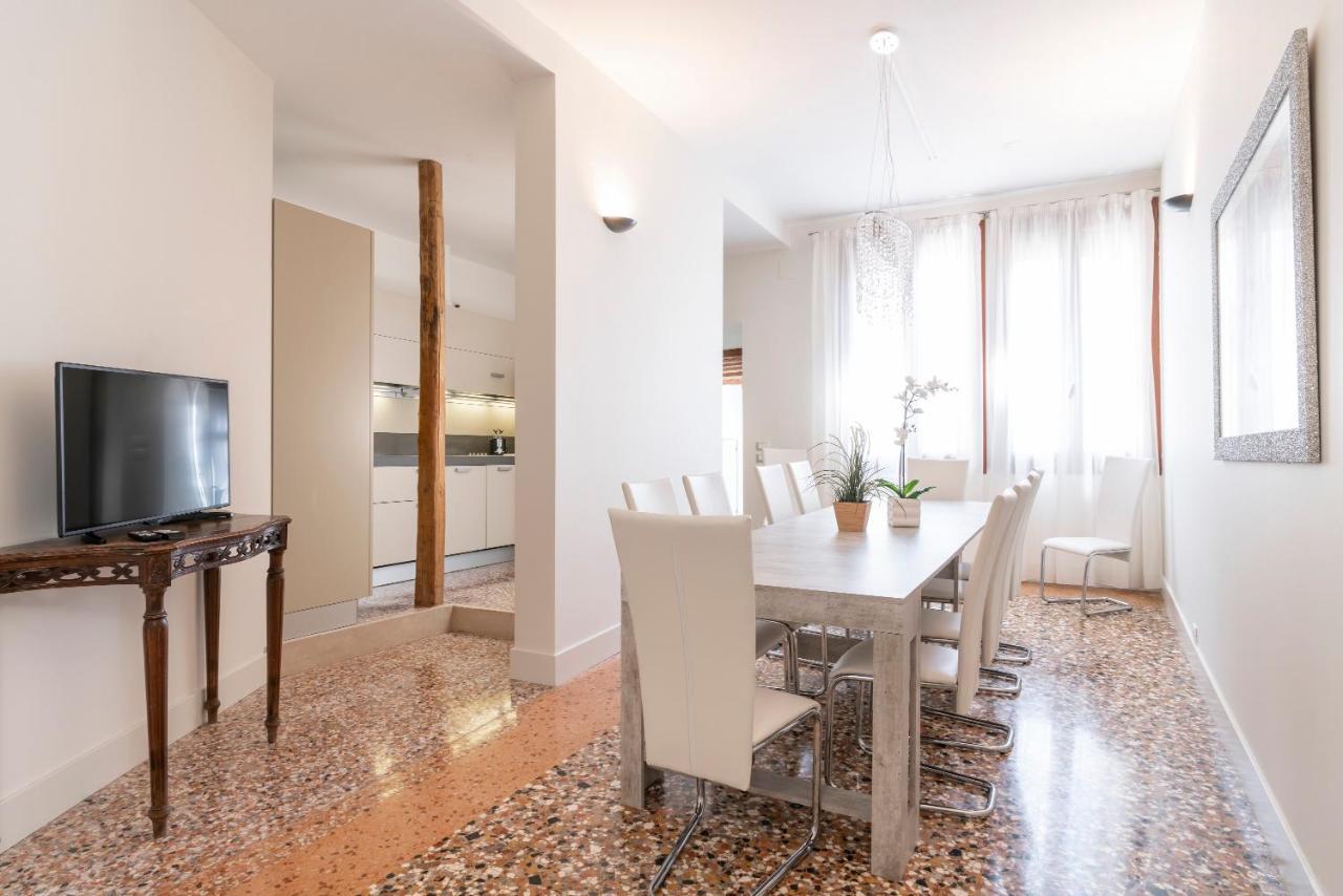 Casanova Deluxe Apartment By Wonderful Italy Veneza Exterior foto