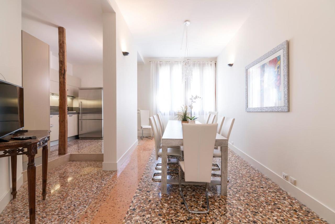 Casanova Deluxe Apartment By Wonderful Italy Veneza Exterior foto