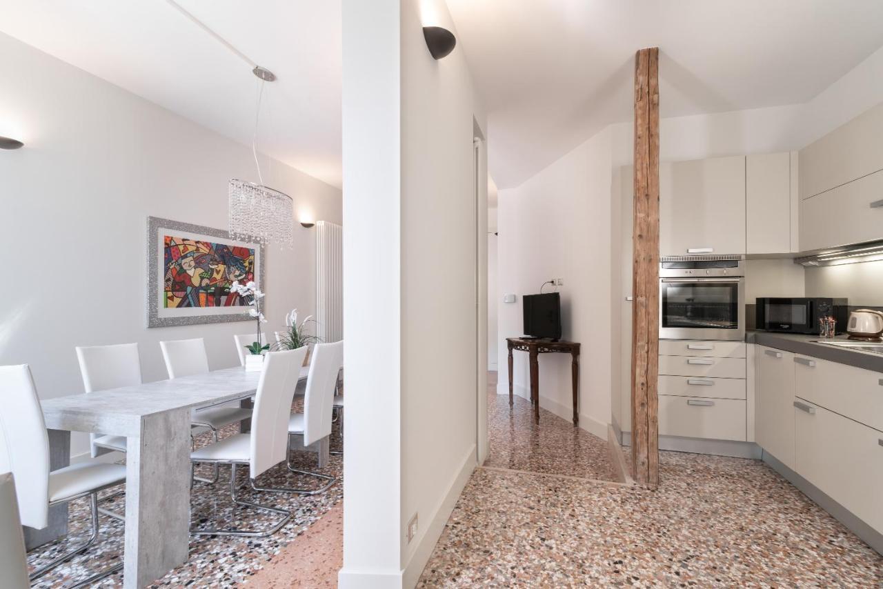Casanova Deluxe Apartment By Wonderful Italy Veneza Exterior foto