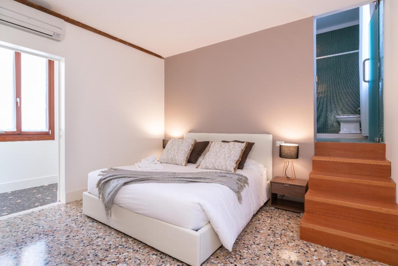 Casanova Deluxe Apartment By Wonderful Italy Veneza Exterior foto
